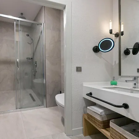 Otel A